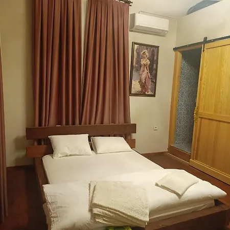 Menekse Sultan Koeskue 2 * Bornova